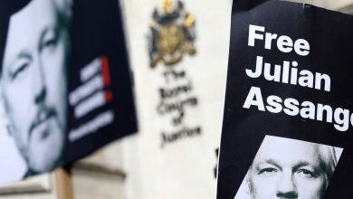 قالت محكمة بريطانية إن جوليان أسانج مؤسس ويكيليكس يمكنه استئناف تسليمه إلى الولايات المتحدة