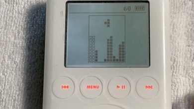 كان هذا النموذج الأولي لجهاز iPod يخفي نسخة Tetris التي لم يتم إصدارها من Apple