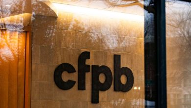 العشرات من عمال CFPB أطلقوا النار بعد ساعات العمل الخاطفة